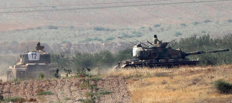 Tancuri tucești au trecut frontiera cu Siria și au intrat în Jarablus