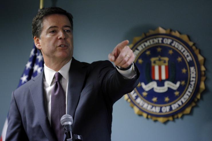 Liderul democraților din Senatul american acuză FBI că a ascuns influența Rusiei în alegerile din SUA