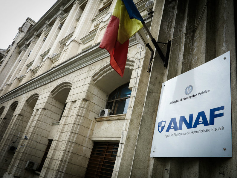 Publicarea listei cu datornici persoane fizice de către ANAF, posibil neconstituțională: Tribunalul București a sesizat CCR 