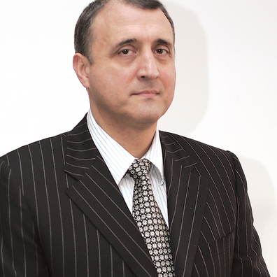 Șeful "imperiului" Țiriac, numit administrator la Allianz-Țiriac Asigurări, în locul fiului omului de afaceri