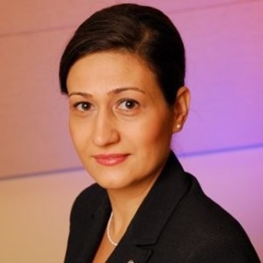 Schimbare în conducerea UniCredit Leasing România. Daniela Bodîrcă, noul CEO, în locul lui Mircea Cotigă, care pleacă la CITR Group, ca senior partner asociat