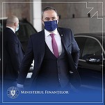 FOTO După ce s-a fotografiat cu Daniel Dines, ministrul Finanțelor semnează un acord cu UiPath