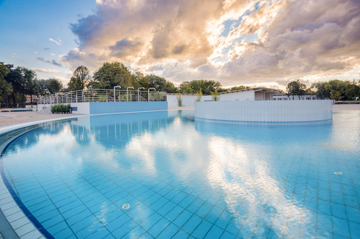 FOTO Pe 19 august se redeschide Aqua Park Venus din județul Bihor