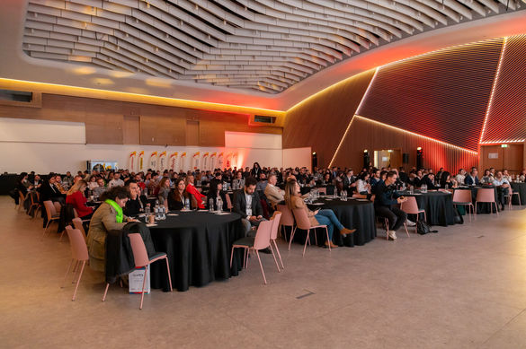 RomaniaActive anunță a treia ediție anuală a Health & Fitness Business Summit, cel mai important eveniment din industria de sănătate și fitness din România