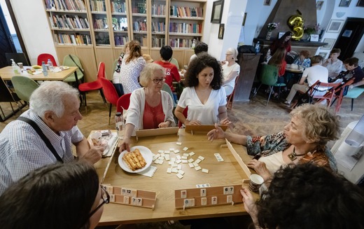 UM România marchează a 8a ediție a acțiunii anuale Impact Day printr-o inițiativă dedicată singurătății în comunitățile de lângă noi