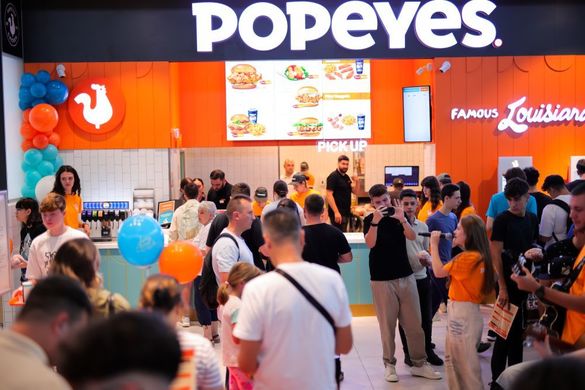 FOTO Popeyes a deschis un restaurant din Sibiu