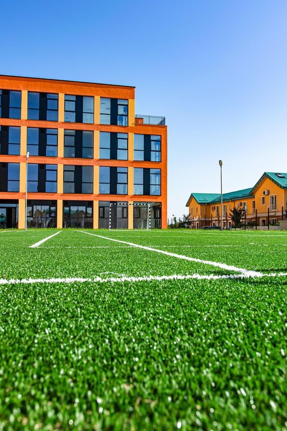 FOTO Mark Twain International School deschide un nou campus școlar. Planurile primei școli private din România, după ce a fost preluată de un fond de investiții