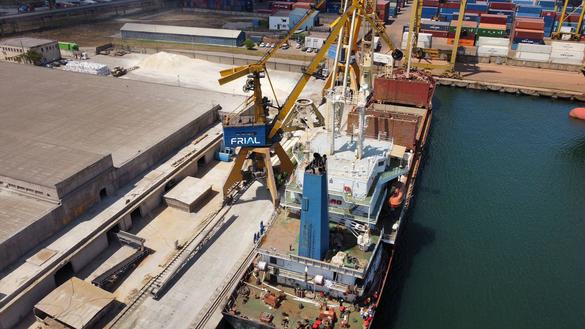 DOCUMENT Trans-Oil, controlat de magnatul Vaja Jhashi, anunță că analizează un IPO pe bursă