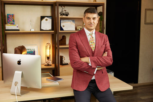 EXCLUSIV FOTO Bookzone se extinde internațional. Florin Enceanu, fondator: Vrem ca până în februarie să fie active noile librării online din Diaspora