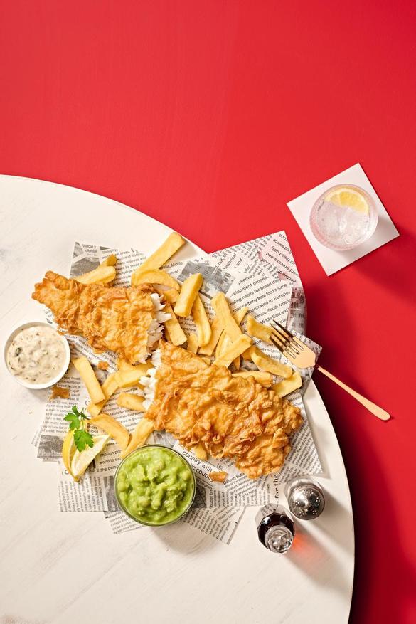 FOTO Lanț celebru de restaurante intră în România. Fish & Chips, aflat în Guinness Book, a pregătit deja primele deschideri, dar și intrarea în hipermarket CONFIRMARE