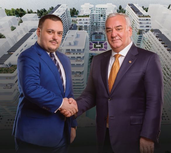 Daniel (stânga) și Florin Cârstocea (dreapta) Daniel (stânga) și Florin Cârstocea (dreapta)