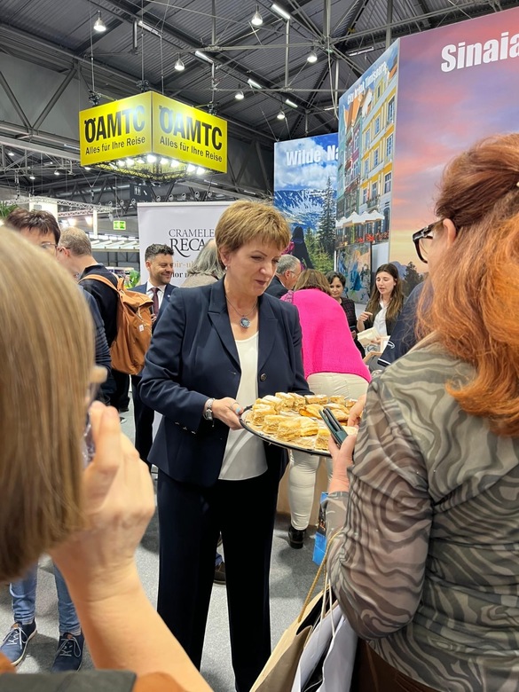 FOTO Suntem dependenți de Viena în turism. Deși participarea la târguri și expoziții a fost oficial blocată, mai multe regiuni din țară s-au unit și participă la Târgul Internațional de Turism de la Viena Ferien-Messe Wien