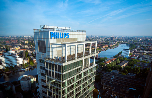Philips revine pe profit