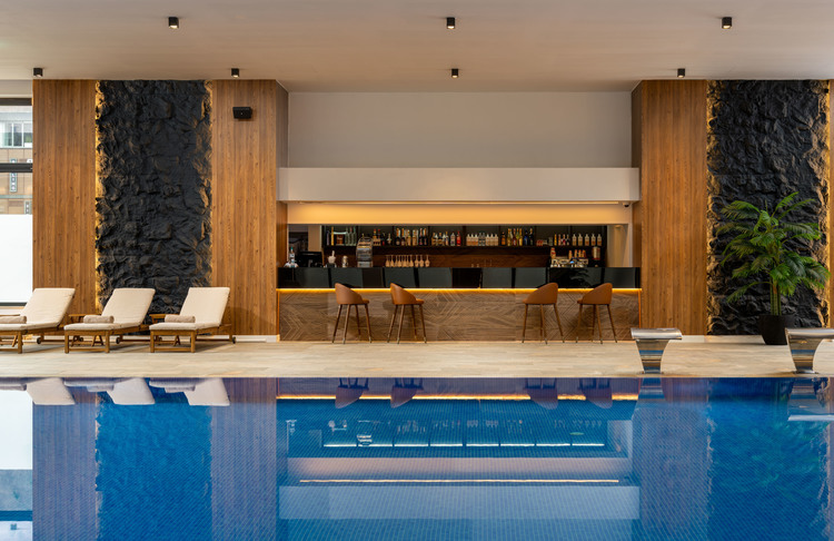 FOTO Hotelul Alexandrion Experience Sinaia investește 1,5 milioane euro și deschide Reemora Spa & Hammam