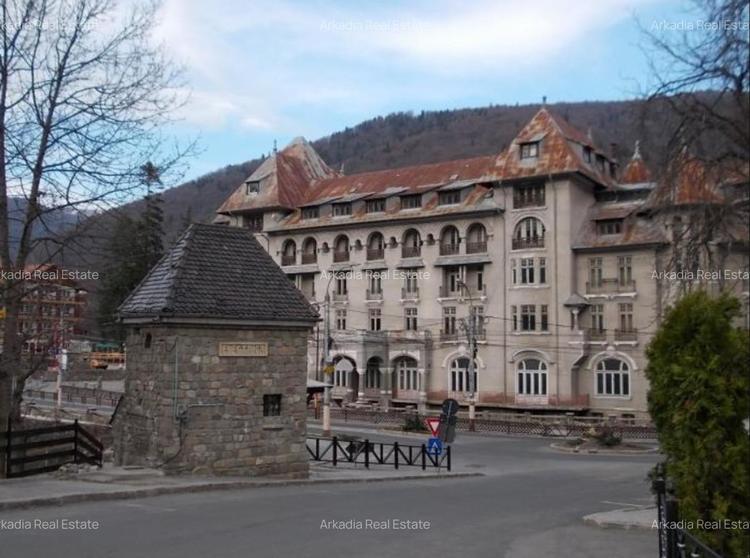 FOTO Hotel celebru de pe Valea Prahovei, scos la vânzare. Hotelul Păltiniș din Sinaia poate fi cumpărat