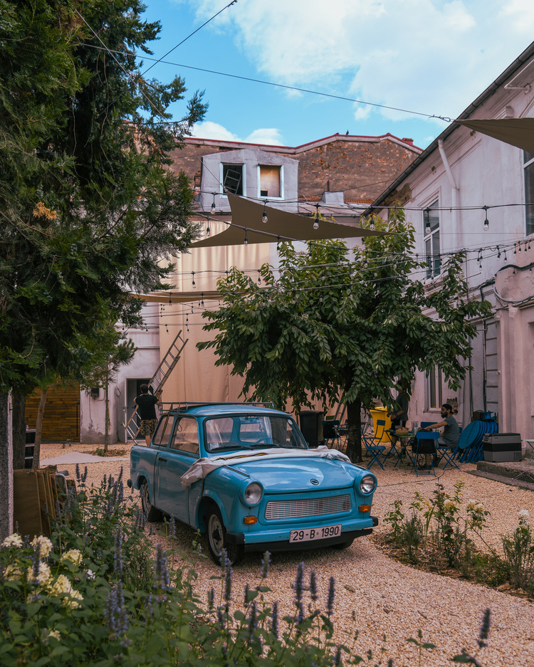 FOTO ANUNȚ Clădire de lângă Piața Amzei, dată gratuit orașului până în 2028