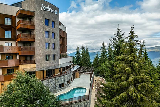 FOTO Hotel Radisson deschis în vârf de munte la Sinaia, într-o clădire istorică de la Cota 1.400