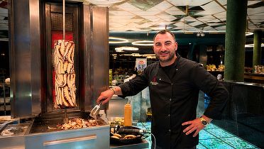 Pescobar este lăudat la Viena pentru kebabul de caracatiță