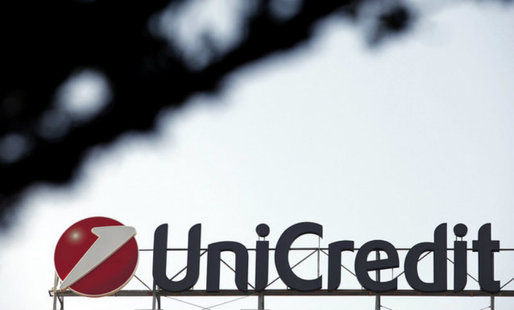 Fitch a înrăutățit perspectiva ratingului UniCredit Bank din România de la stabilă la negativă