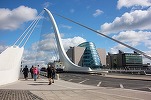 Irlanda s-a plâns la Bruxelles că rivalii europeni joacă incorect pentru atragerea investitorilor care caută sedii post-Brexit. Germania încearcă să convingă că accentul irlandezilor face de neînțeles engleza