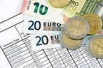 Curs valutar: Euro scade spre 4,72 lei, prețul gramului de aur trece iar de 211 lei