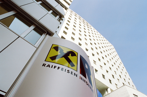 Profitul net al Raiffeisen Bank a crescut 