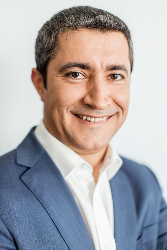 Raiffeisen te ajută să vii în țară la vară!