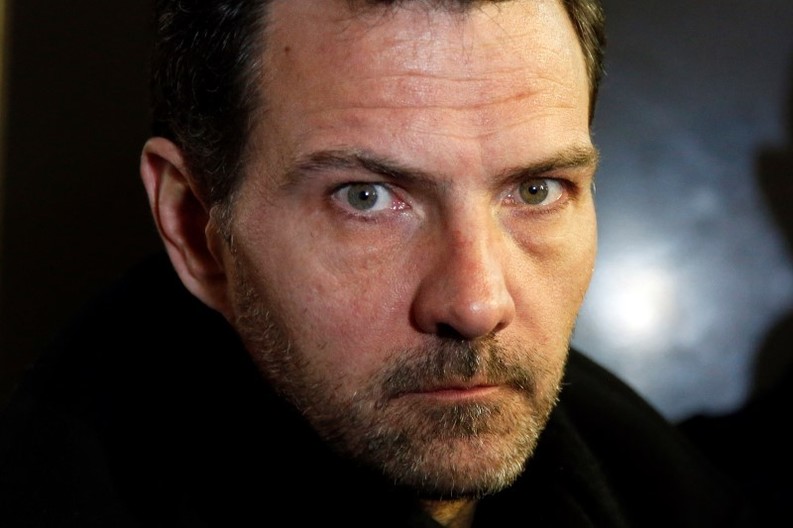 Fostul trader al Societe Generale, Jerome Kerviel, trebuie să plăteacă băncii 1 milion euro pentru pagube de 5 miliarde