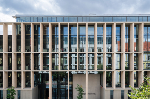 Banca Transilvania: Sunt 30 de ani de când creștem în România și de când vedem România crescând