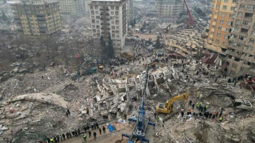 Munich Re: Cutremurul devastator din Turcia a ridicat pierderile acoperite de companiile de asigurări în primul semestru la 43 miliarde dolari