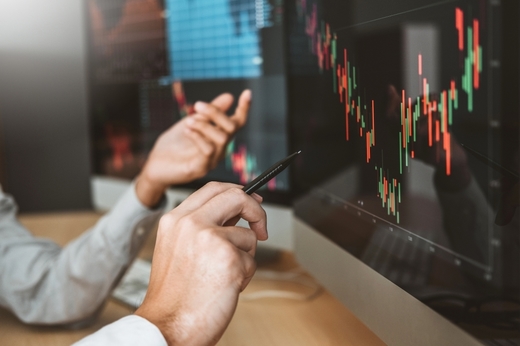 Bursa românească urcă la noi maxime postCOVID pe volume echivalente cu 10 milioane euro