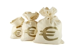 Investitorii vin cu sacii de bani la Guvern. Subscrieri în valoare de 165 milioane euro titlurile de stat puse în vânzare de Finanțe
