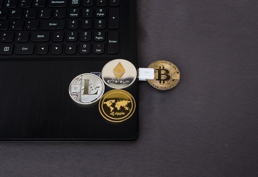 Peste 70 de miliarde de dolari au fost șterse de pe piața cripto în 24 de ore, în timp ce bitcoin a scăzut cu 8%, la sub 20.000 de dolari