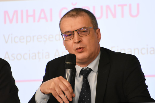 VIDEO Mihai Căruntu, AAFBR: Banii de pensie ai românilor vor ajunge tot mai mult în străinătate dacă Bursa de la București nu aduce listări mari - Profit Piața de Capital.forum