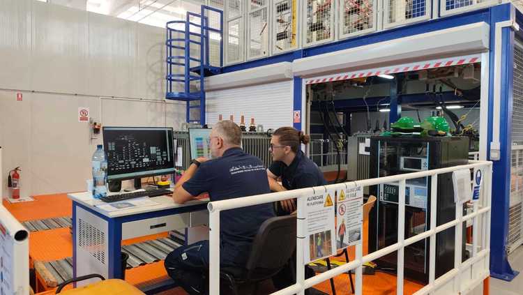 FOTO Nouă fabrică în România. Electro-Alfa deschide la Botoșani o nouă fabrică de transformatoare în parteneriat cu germanii de la SGB-SMIT Group