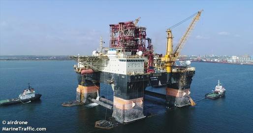 EXCLUSIV VIDEO Cel mai discret petrolist din Marea Neagră reia forajul după gazele românești cu una din cele mai mari platforme din lume, folosită și de compatrioții de la Rosneft. Scorul la pauză în meciul cu ANAF