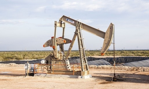 Rusia își reduce producția de petrol ca urmare a sancțiunilor occidentale