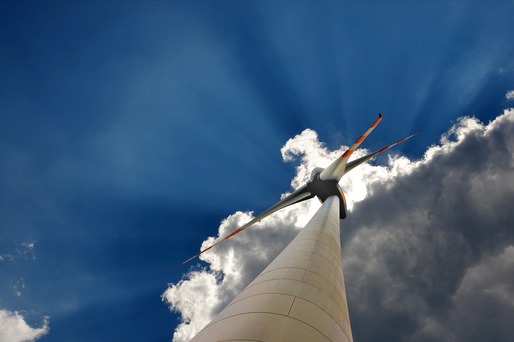 Turbinele eoliene asigură aproape jumătate din consumul de electricitate al României