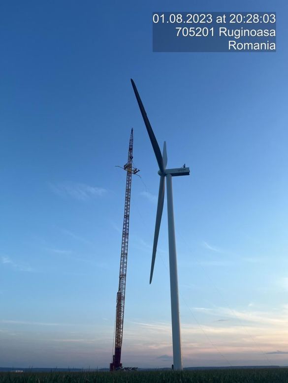 FOTO Cel mai bogat ucrainean pregătește instalarea a zece mari turbine eoliene în România