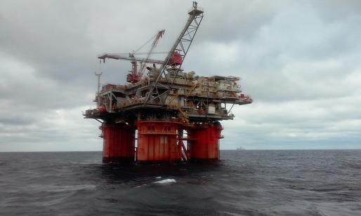 Prețurile petrolului au urcat cu circa 1%, după ce Iranul a confiscat un petrolier în largul coastei Omanului