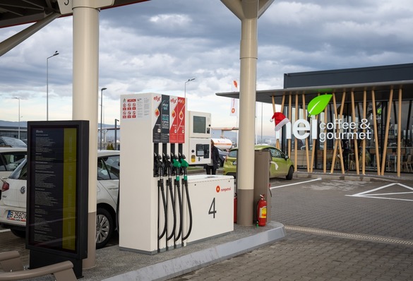 VIDEO&FOTO Rompetrol duce conceptul ”hei” în Republica Moldova. În România a lansat benzinării de un nou tip. „Este o premieră pentru România, un concept gândit integrat.