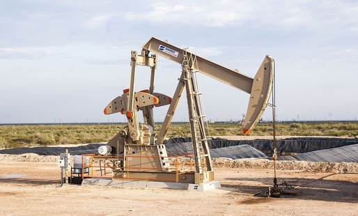 Prețurile petrolului au scăzut cu 1 dolar pe baril, în urma creșterii stocurilor de țiței din SUA