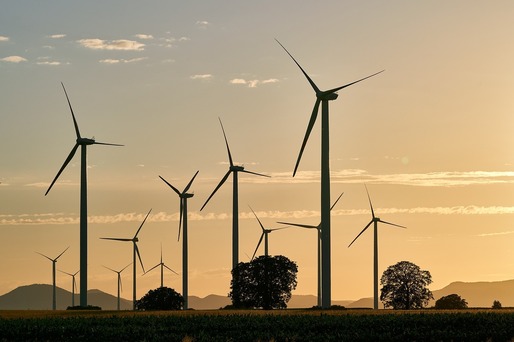 Producție uriașă de energie eoliană. România exportă electricitate și o mare cantitate merge către Ucraina