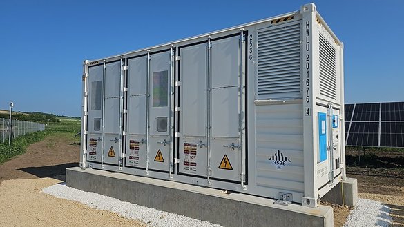 R.Power vinde în România o participație de aproape 50% într-un sistem BESS - FOTO