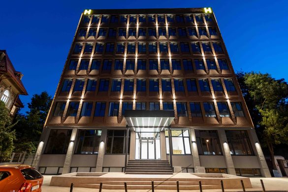 H Tudor Arghezi 21 H Tudor Arghezi 21