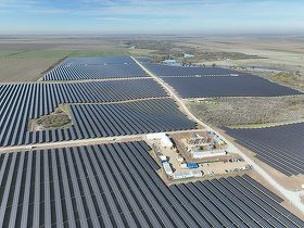 3 parcuri solare noi în România. Israelienii de la Nofar împrumută aproape 200 milioane euro