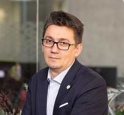 Unul dintre cele mai mari proiecte de stocare a energiei în baterii din România, finalizat de Simtel