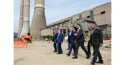 Bolojan: Schimbăm legea pentru a nu pierde bani din PNRR pe centralele de producție de energie cu finanțări UE nerambursabile finalizate, dar încă neracordate la rețele