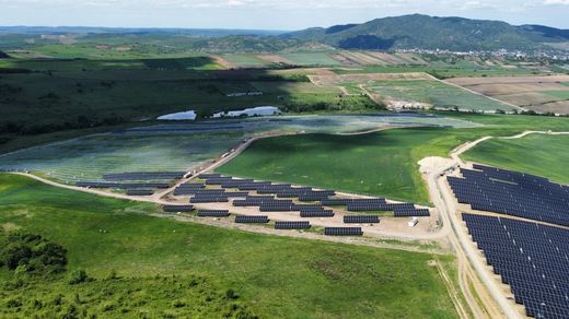 Israelienii de la Shikun & Binui Energy au lansat producția la parcul solar de 104 MW din Șimleu Silvaniei