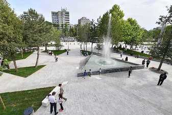 ULTIMA ORĂ LISTA Primul sector din București care stinge din lumină. PS 6 va diminua intensitatea iluminatului în cea mai mare parte a parcurilor și locurilor de joacă, la aproximativ 50% din capacitatea maximă